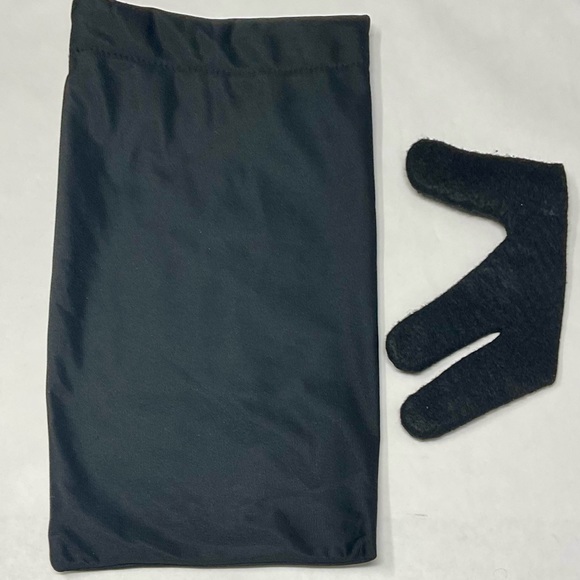 🔥FLAT/CURLING IRON BAG AND PROTECTION GLOVE ANTI BURN - Picture 2 of 4